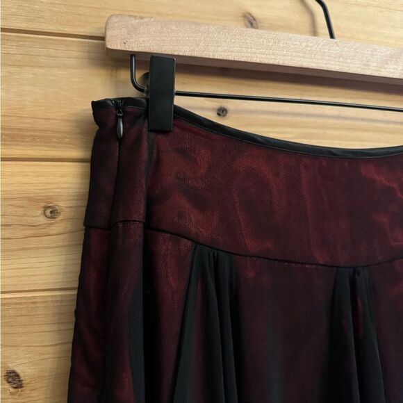 NWT Linea Domani Size Small Red Black Gothic Vampire Knee Length Skirt - Picture 5 of 9